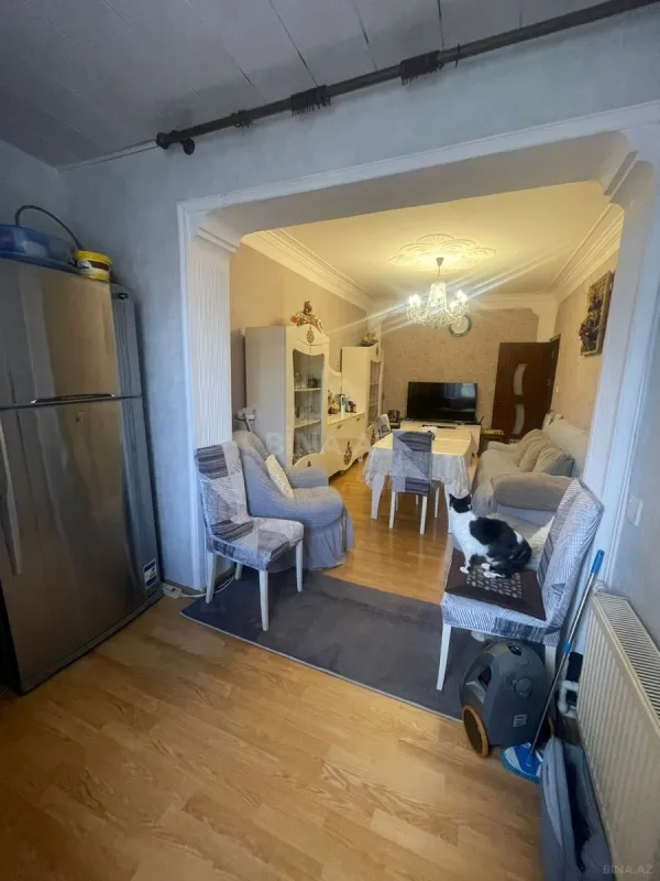 Satılır 4 otaqlı mənzil 85 m²