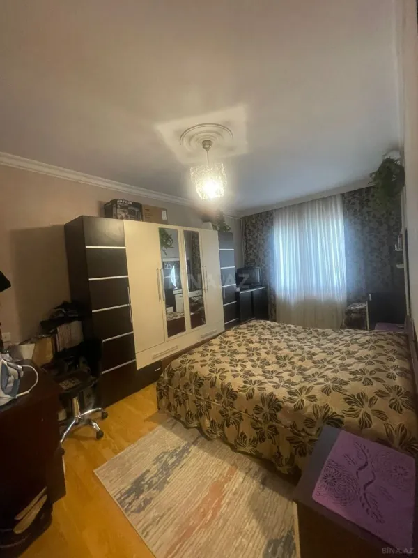 Satılır 4 otaqlı mənzil 85 m²