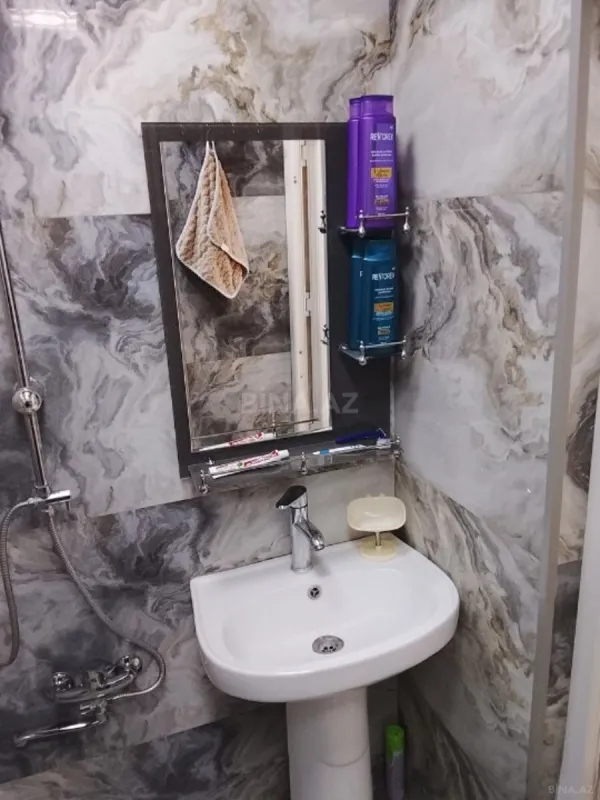 Satılır 2 otaqlı mənzil 45 m²