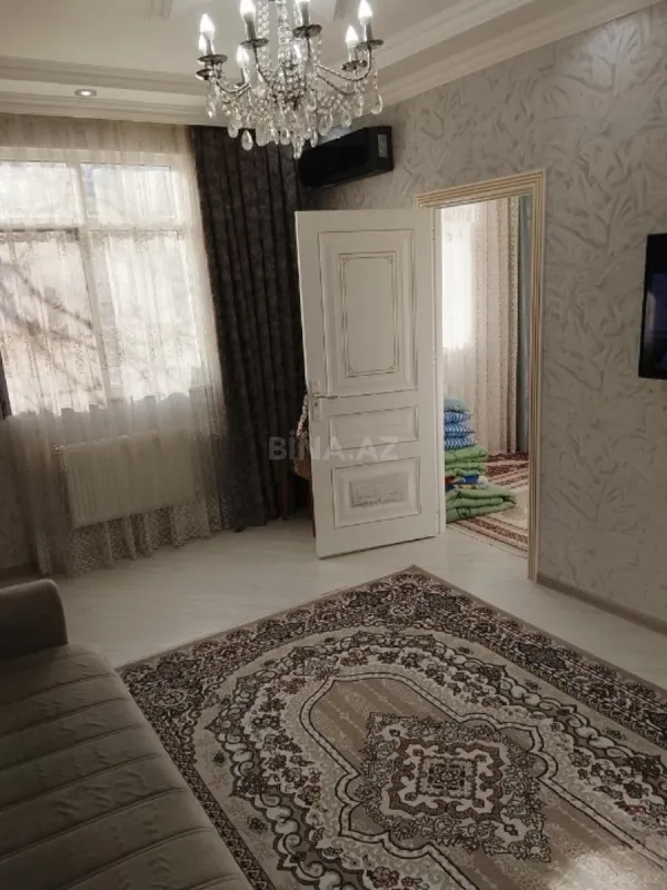 Satılır 2 otaqlı mənzil 45 m²