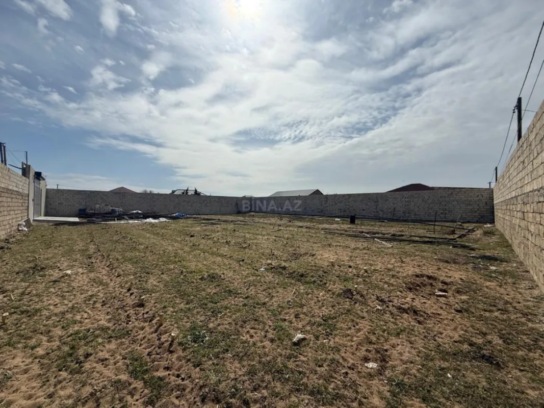Satılır torpaq sahəsi 10 m²