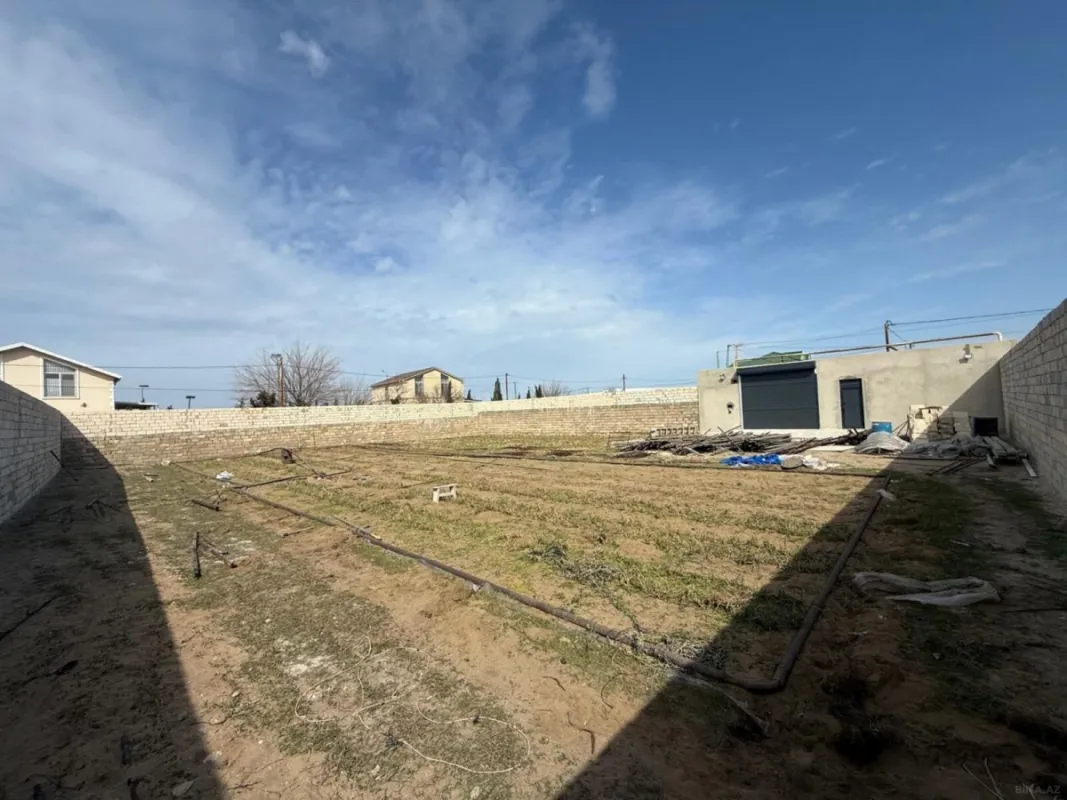 Satılır torpaq sahəsi 10 m²
