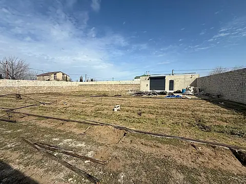 Satılır torpaq sahəsi 10 m²