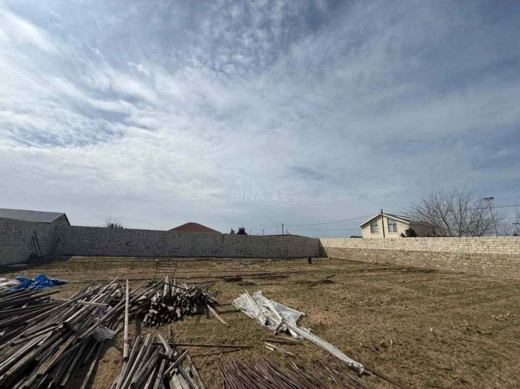 Satılır torpaq sahəsi 10 m²