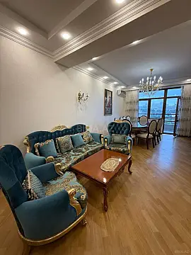 Satılır 3 otaqlı mənzil 101 m² — Bakı, Nizami 3 otaq 101.00 m²