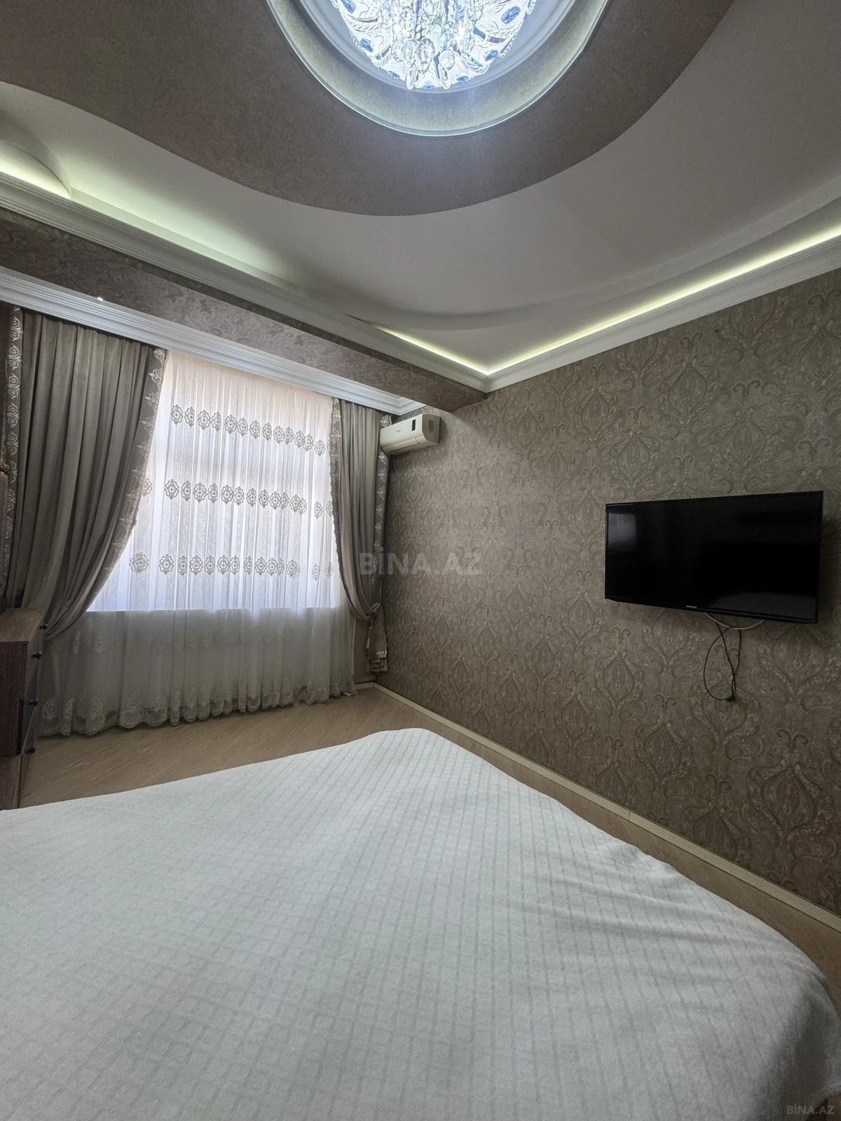 Satılır 3 otaqlı mənzil 100 m²