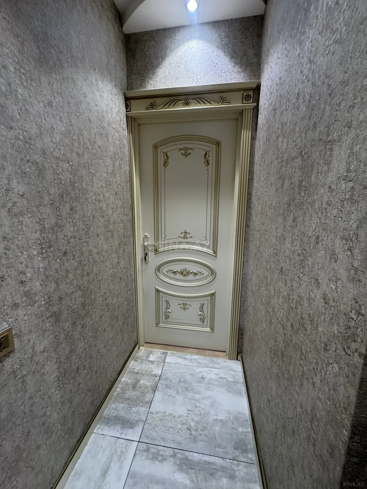 Satılır 3 otaqlı mənzil 100 m²