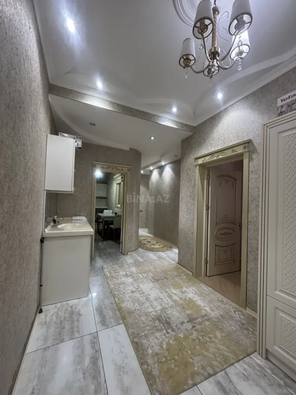 Satılır 3 otaqlı mənzil 100 m²