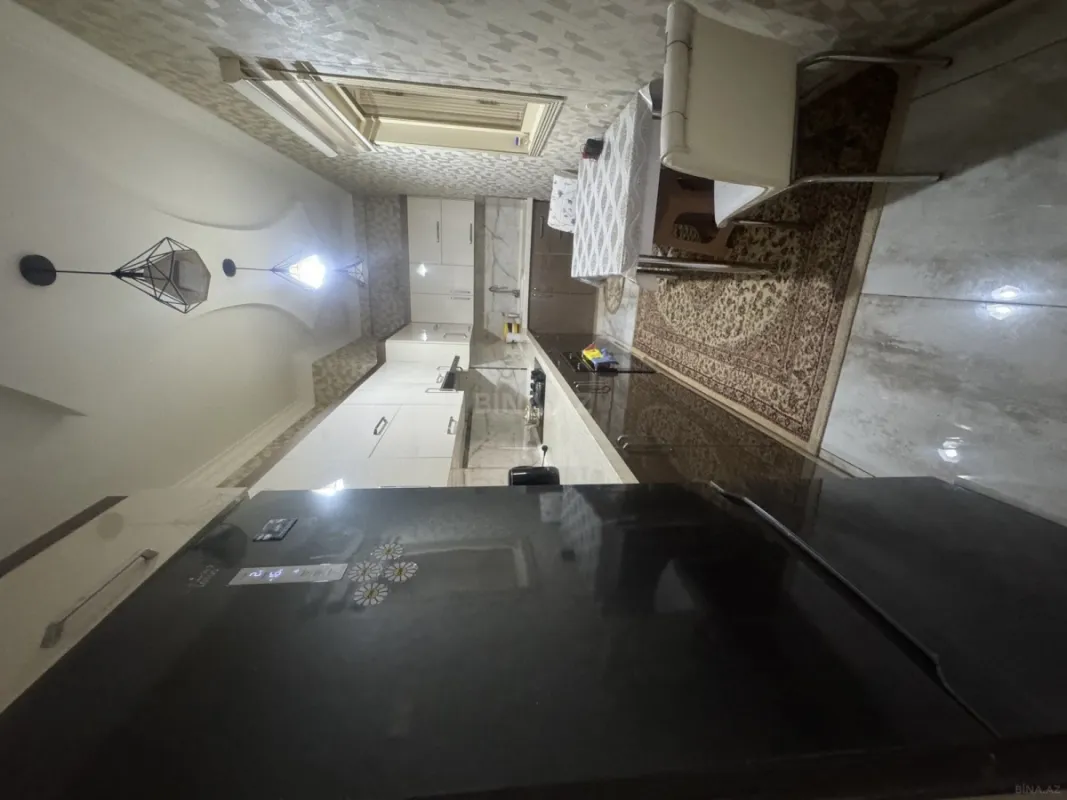 Satılır 3 otaqlı mənzil 100 m²