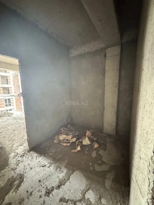 Satılır 2 otaqlı mənzil 78 m²