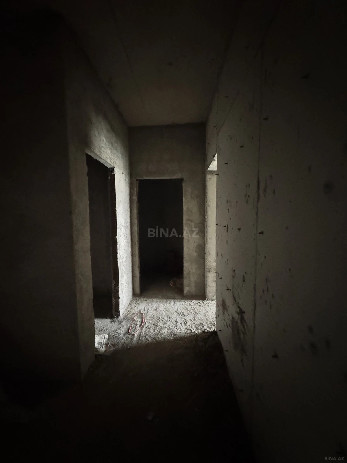 Satılır 2 otaqlı mənzil 78 m²