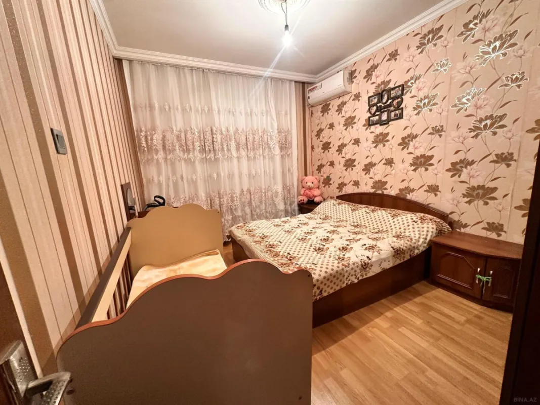 Satılır 2 otaqlı mənzil 80 m²