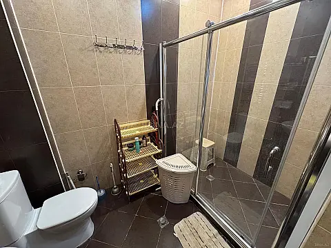 Kirayə verilir 2 otaqlı mənzil 85 m²