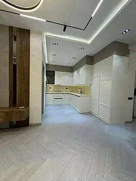 Satılır 2 otaqlı mənzil 70 m²
