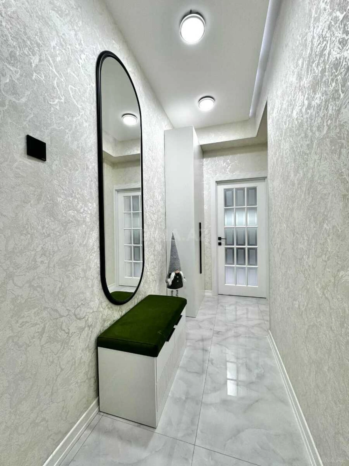 Kirayə verilir 2 otaqlı mənzil 70 m²