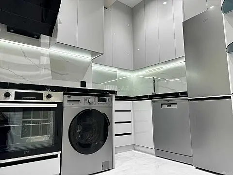 Kirayə verilir 2 otaqlı mənzil 70 m²