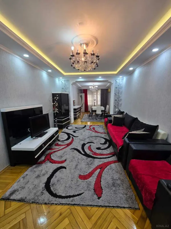 Satılır 3 otaqlı mənzil 105 m²