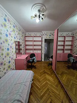 Satılır 3 otaqlı mənzil 105 m²