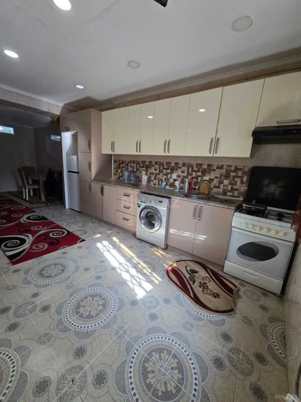 Satılır 3 otaqlı mənzil 105 m²
