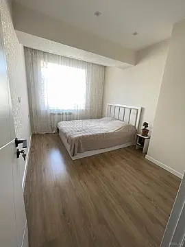 Satılır 2 otaqlı mənzil 55 m²