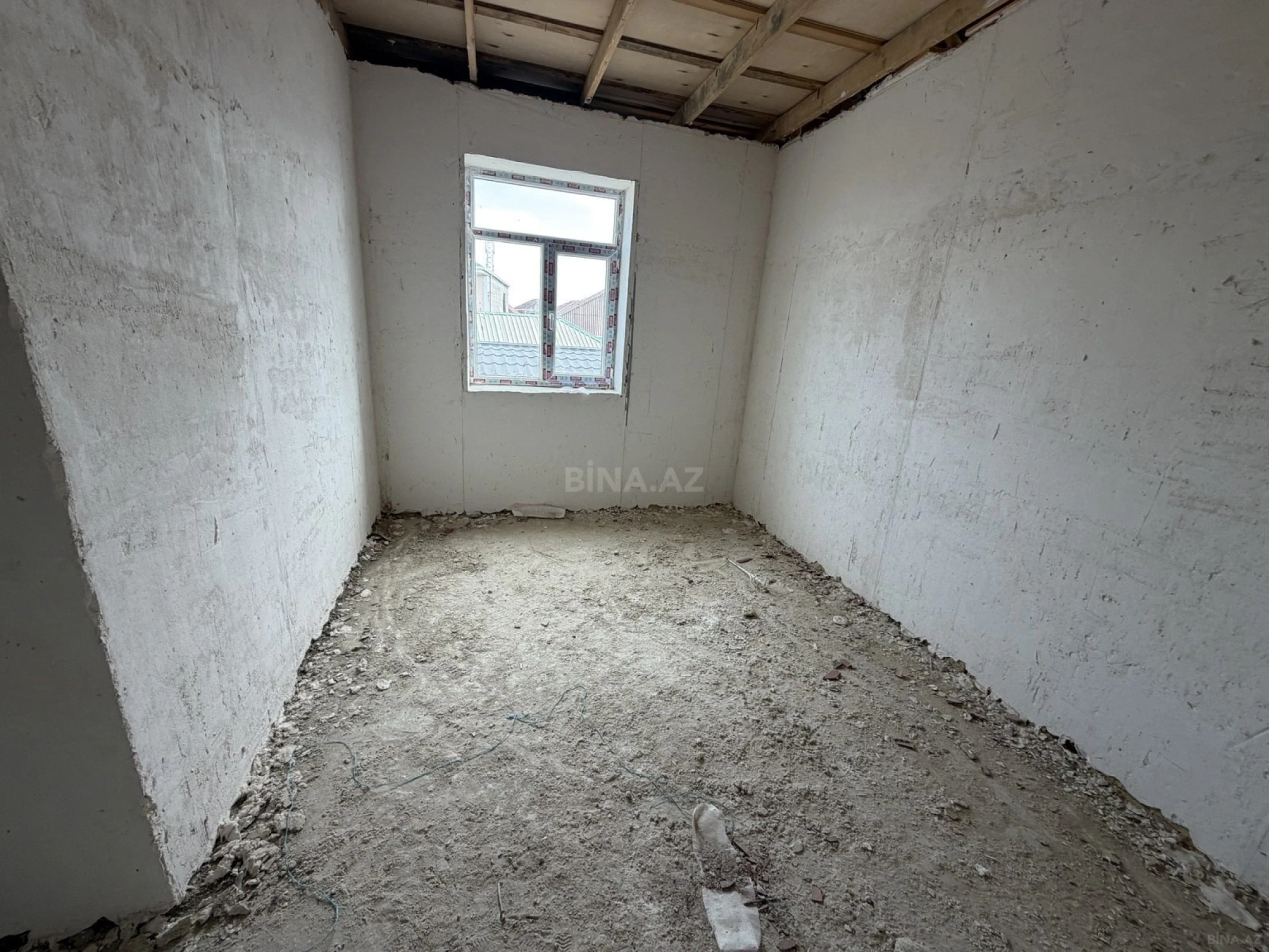 Satılır 3 otaqlı mənzil 70 m²