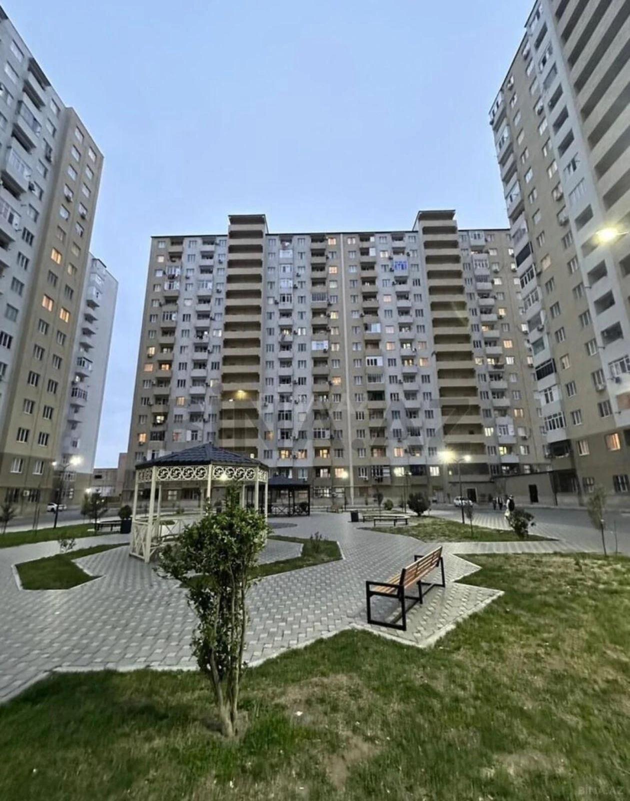 Satılır 2 otaqlı mənzil 51 m²