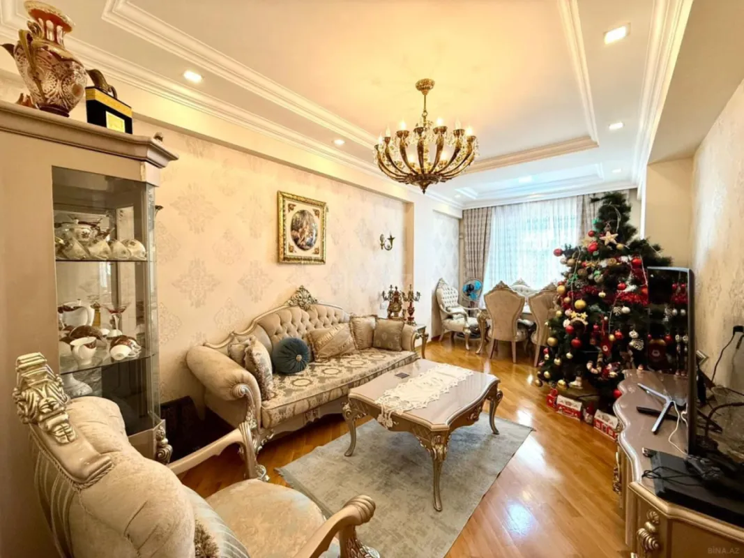 Satılır 3 otaqlı mənzil 102 m²