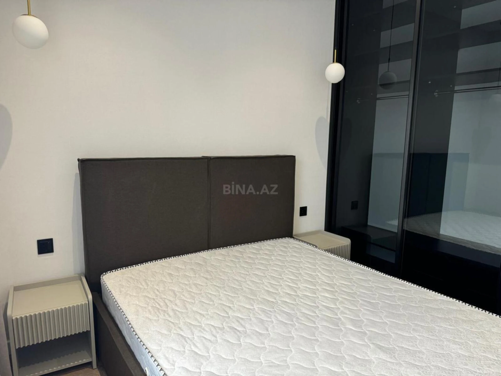 Kirayə verilir 2 otaqlı mənzil 60 m²