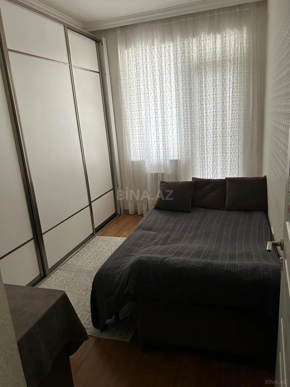 Kirayə verilir 2 otaqlı mənzil 55 m²
