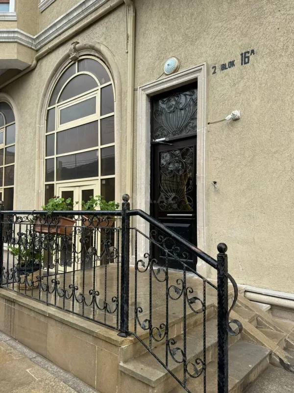 Kirayə verilir 3 otaqlı mənzil 100 m²