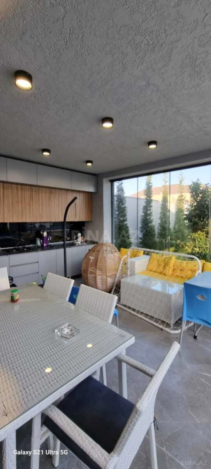 Satılır 5 otaqlı həyət evi 220 m²