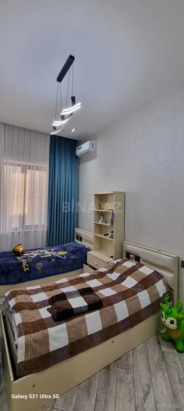 Satılır 5 otaqlı həyət evi 220 m²