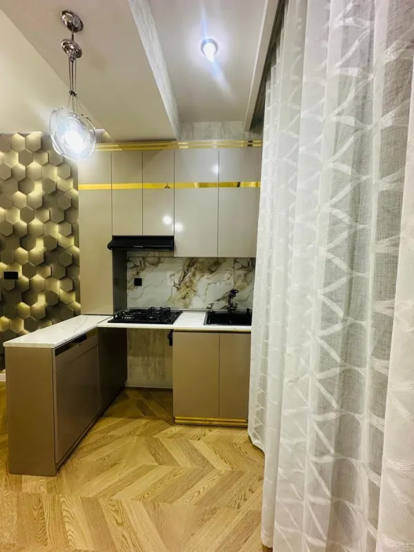 Kirayə verilir 2 otaqlı mənzil 50 m²