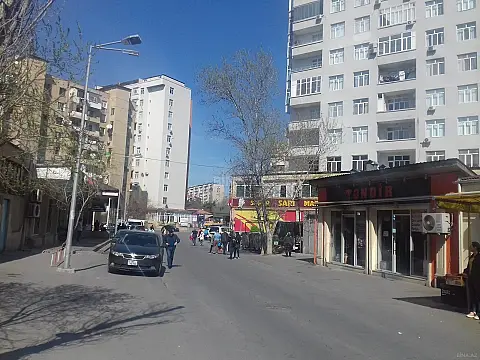 Satılır 2 otaqlı mənzil 65 m²