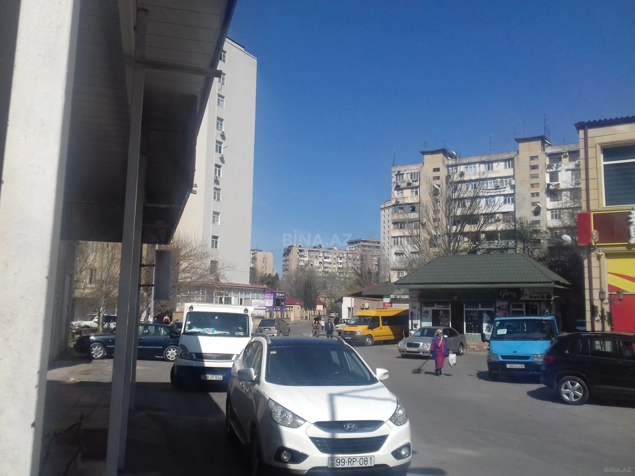 Satılır 2 otaqlı mənzil 65 m²