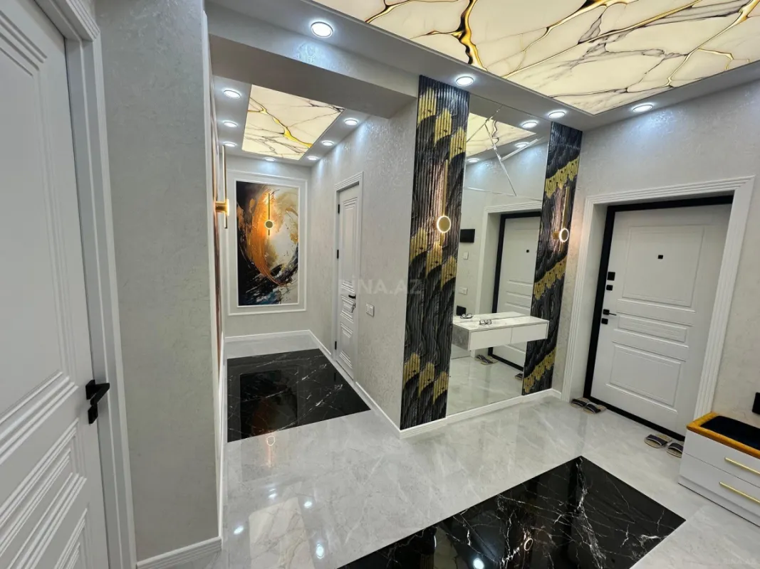 Satılır 3 otaqlı mənzil 95 m²