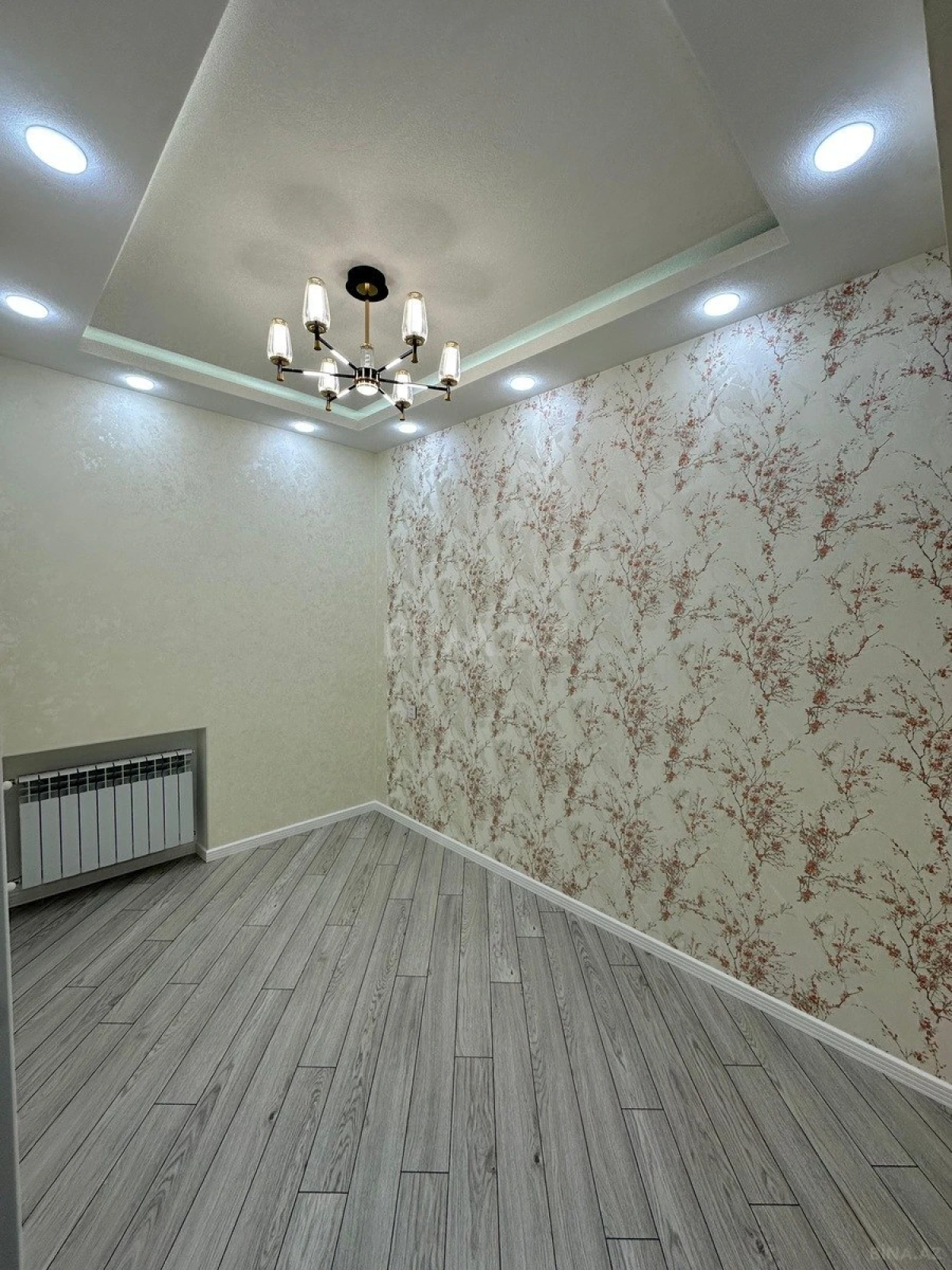 Satılır 3 otaqlı mənzil 95 m²