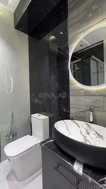 Satılır 3 otaqlı mənzil 137 m²