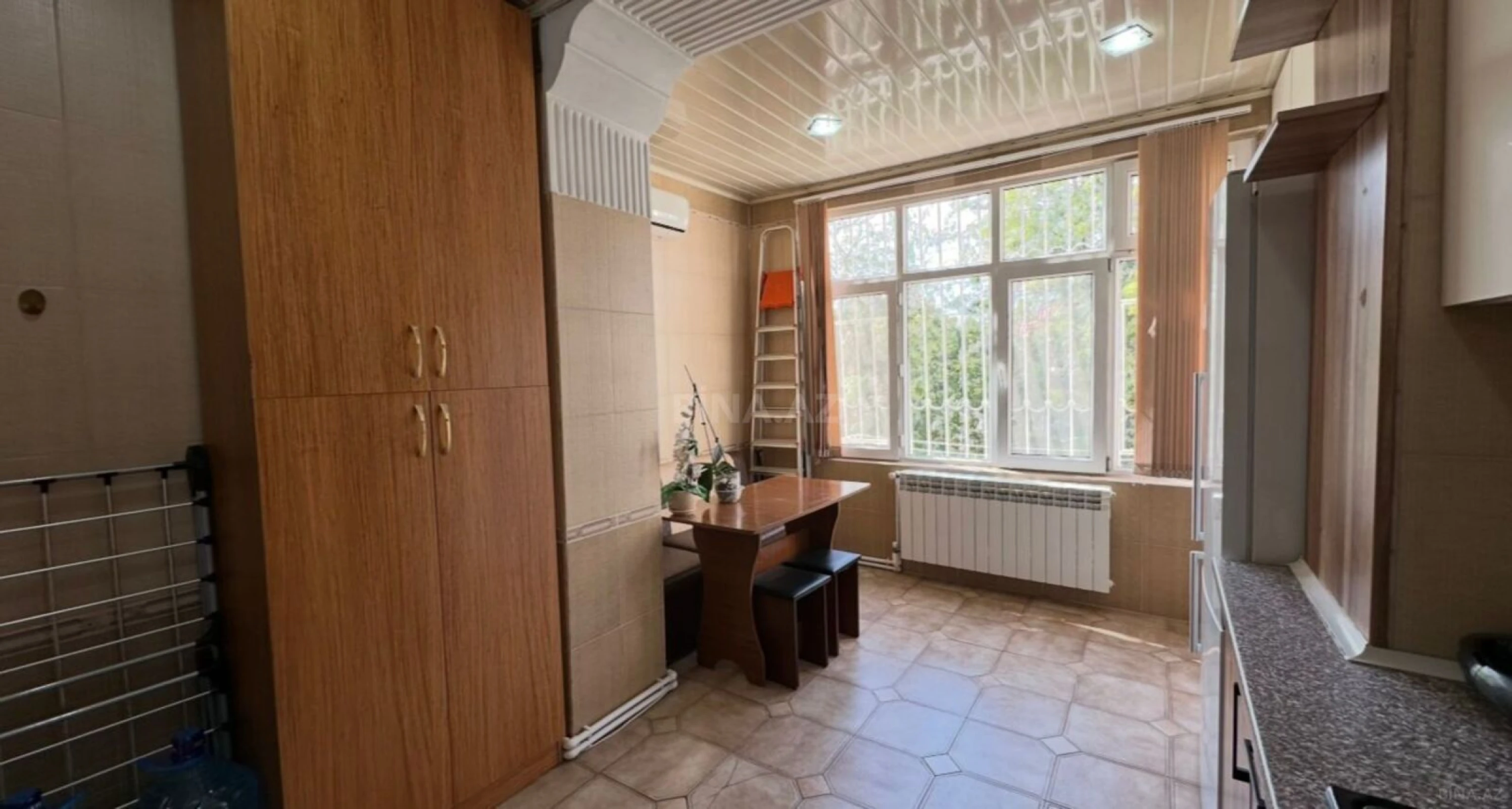 Kirayə verilir 2 otaqlı mənzil 65 m²