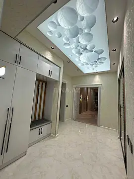 Satılır 3 otaqlı mənzil 81 m²