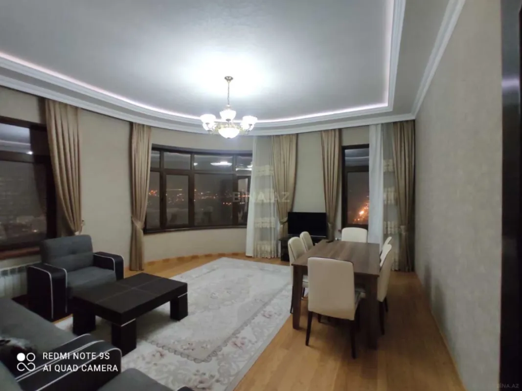 Satılır 3 otaqlı mənzil 110 m²