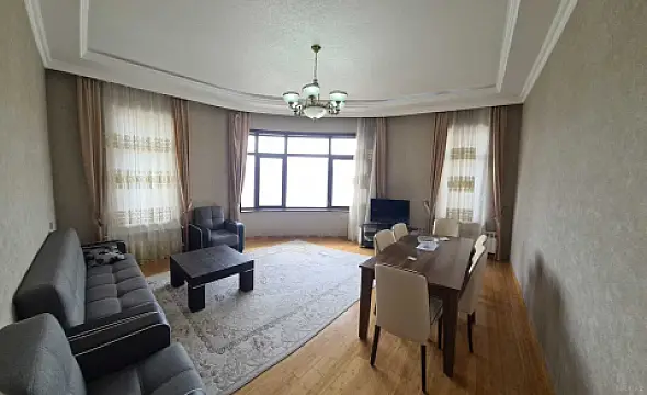 Satılır 3 otaqlı mənzil 110 m² — Bakı, Nizami 3 otaq 110.00 m²