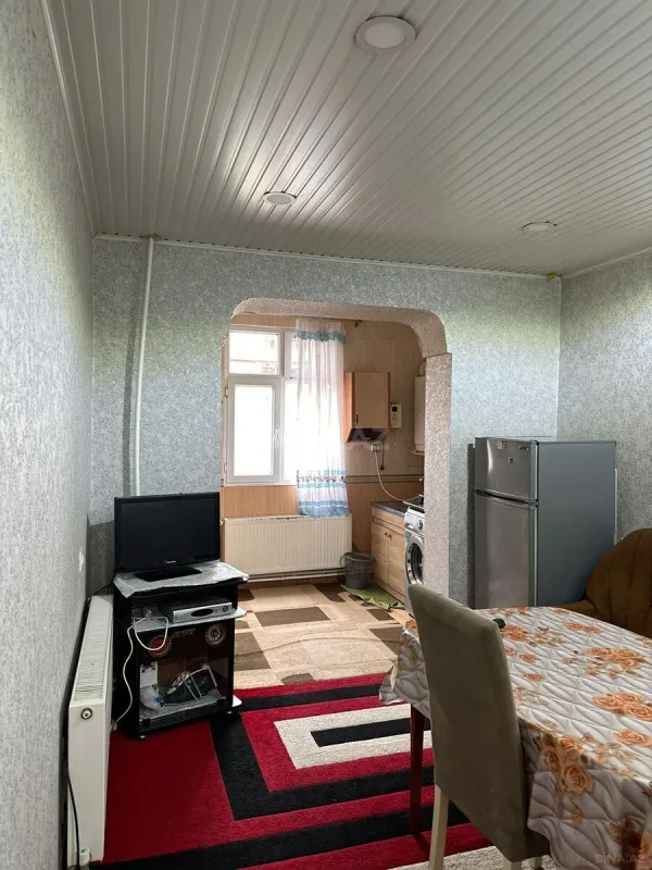 Kirayə verilir 2 otaqlı mənzil 44 m²