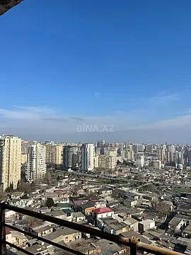Satılır 4 otaqlı mənzil 190 m² — Bakı 4 otaq 190.00 m²