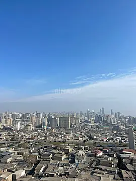 Satılır 4 otaqlı mənzil 190 m²