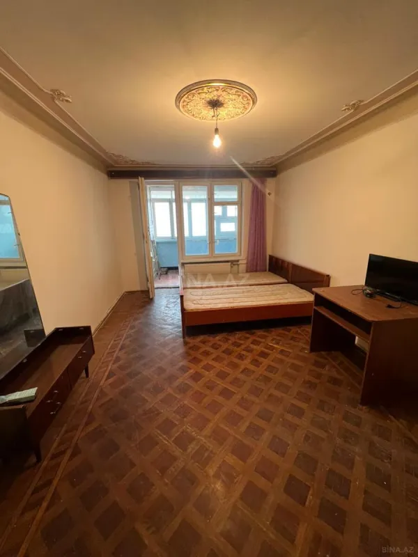 Satılır 3 otaqlı mənzil 70 m²