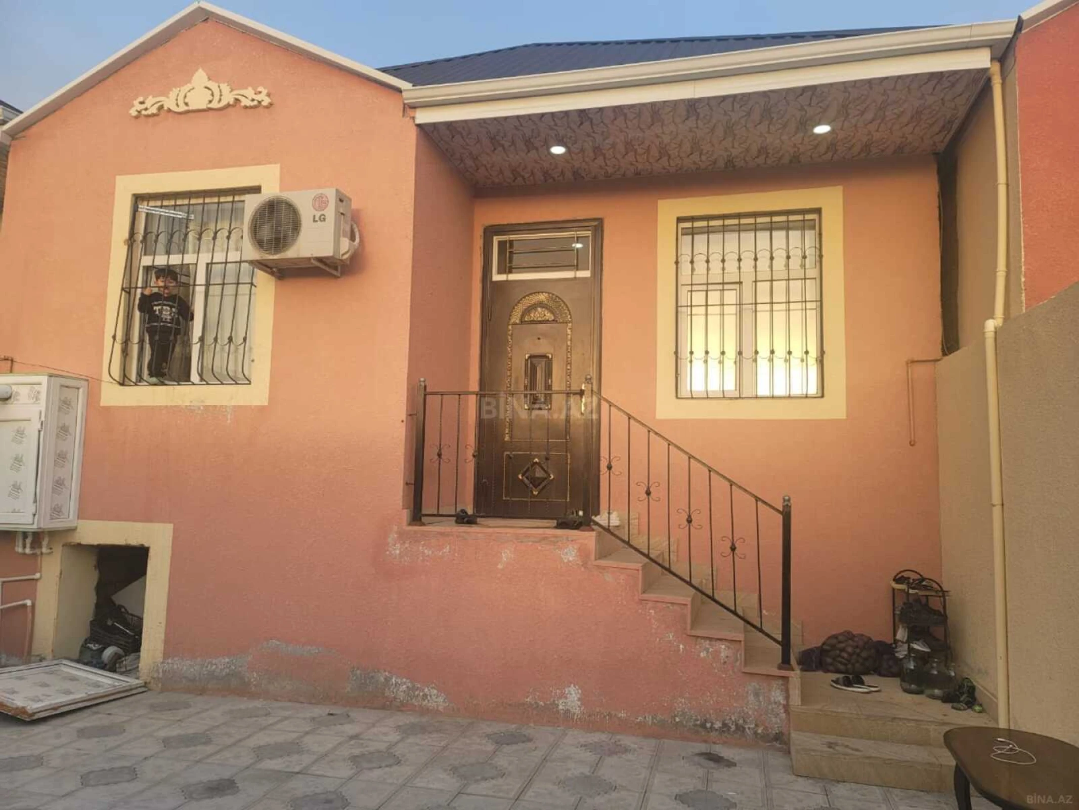 Satılır 3 otaqlı həyət evi 56.7 m²