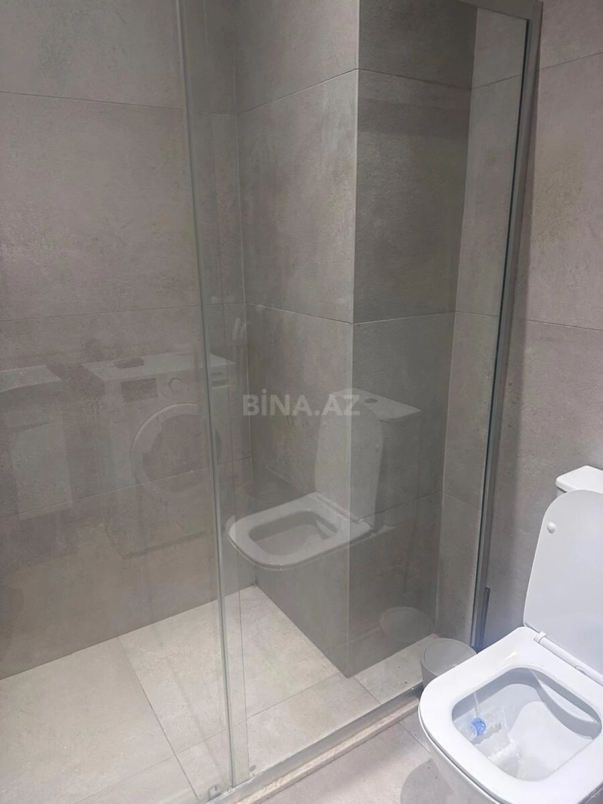 Kirayə verilir 2 otaqlı mənzil 82 m²