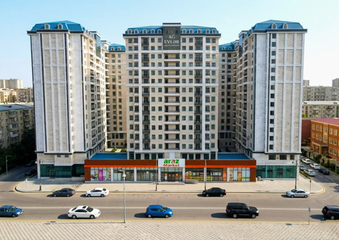 Satılır 3 otaqlı mənzil 144 m²