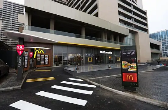 Kirayə verilir 3 otaqlı mənzil 107 m² — Bakı 3 otaq 107.00 m²